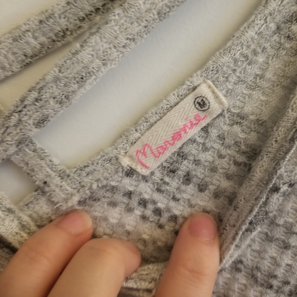 Long sleeved waffle top - Picture 2 of 2